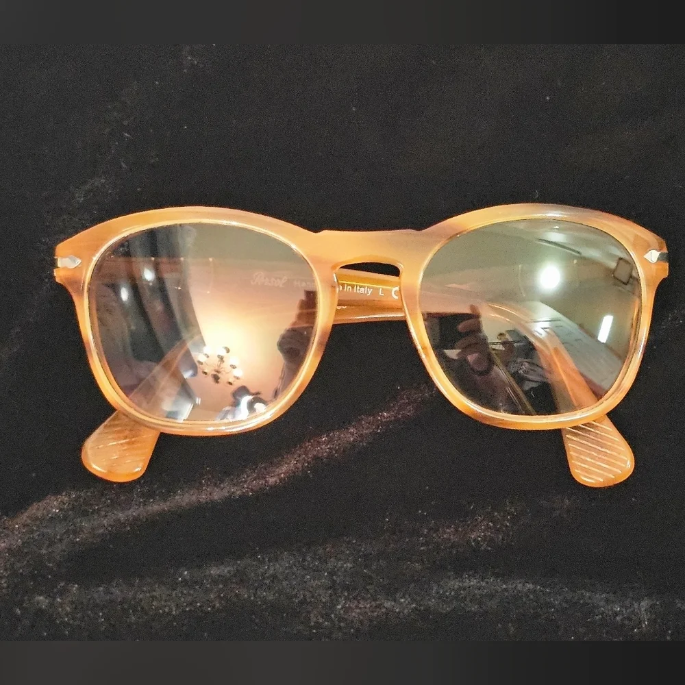 Persol questions leave